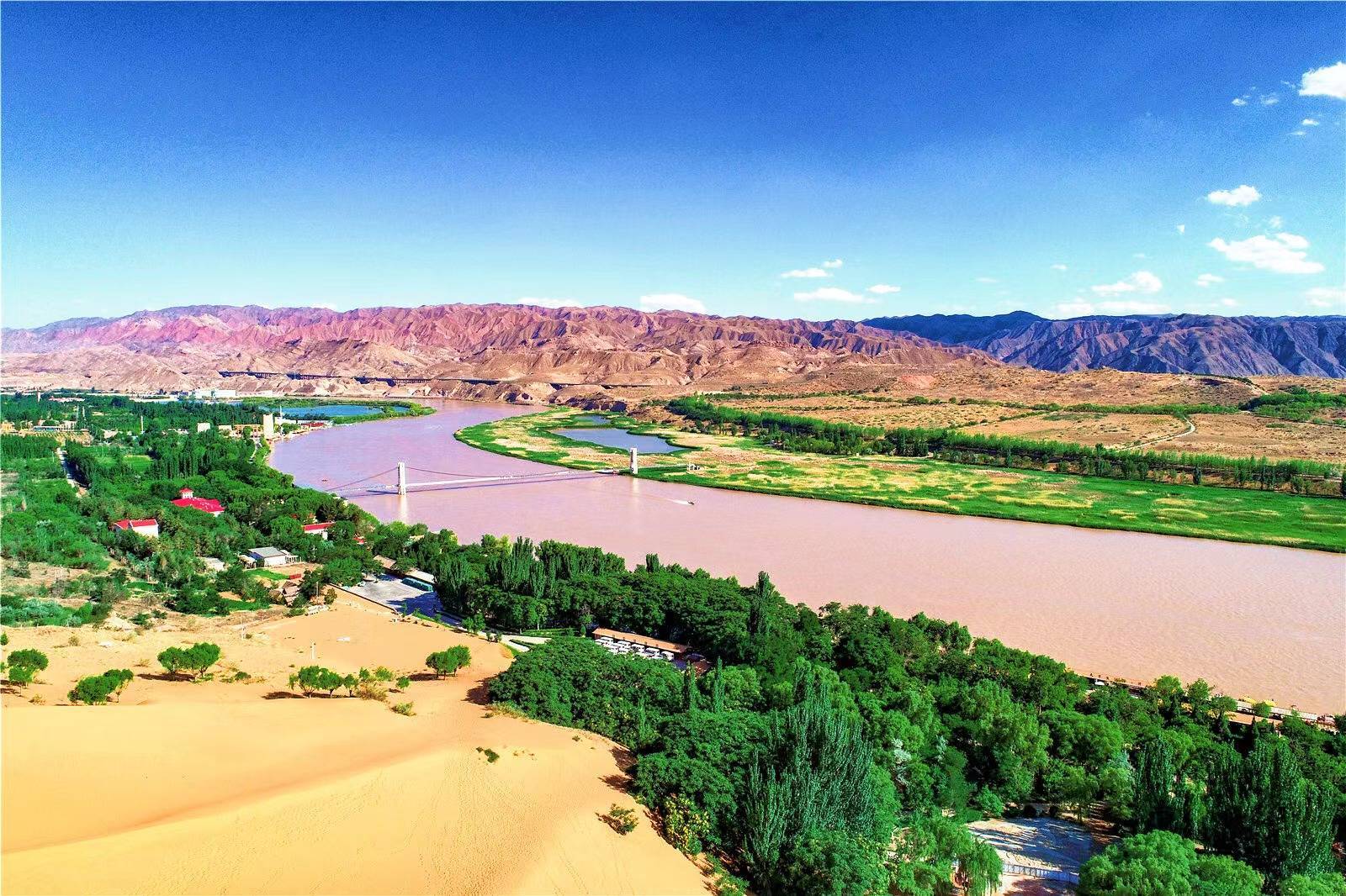 宁夏，黄河之畔的多民族瑰宝